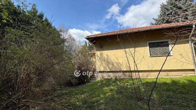 Eladó családi ház, Érden 179.9 M Ft, 4 szobás