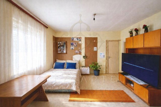 Eladó családi ház, Dunaföldváron 28.5 M Ft, 3 szobás