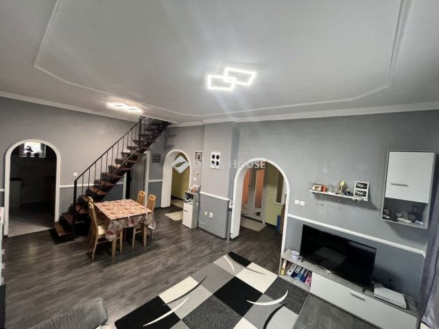 Eladó családi ház, Tökölön 89.9 M Ft, 4 szobás