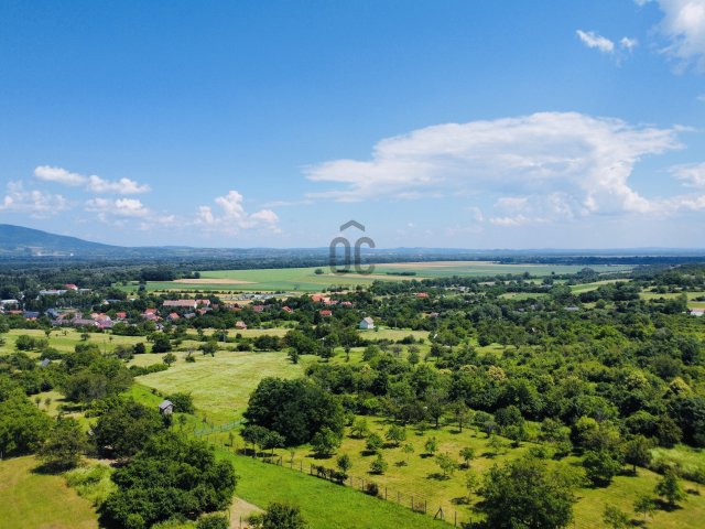 Eladó telek, Dunabogdányban 9.8 M Ft / költözzbe.hu