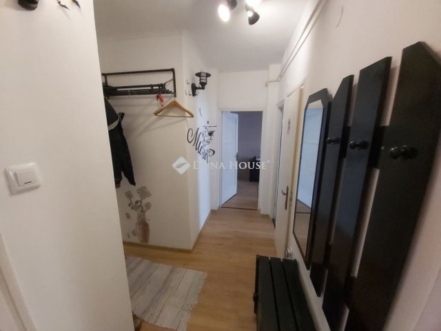 Eladó téglalakás, Budapesten, IV. kerületben 62.9 M Ft, 2 szobás