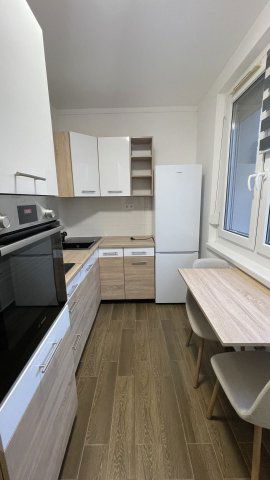 Kiadó panellakás, albérlet, Győrött 180 E Ft / hó, 2 szobás