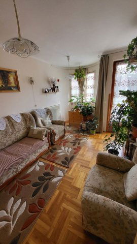 Eladó téglalakás, Szegeden 71.5 M Ft, 3 szobás