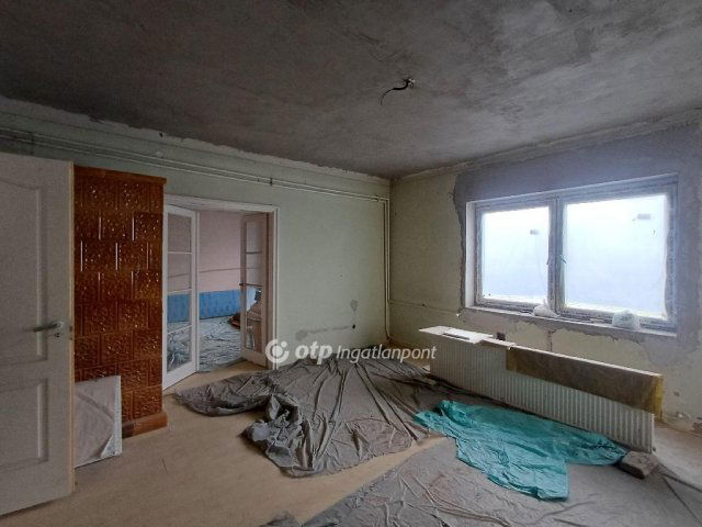 Eladó családi ház, Üllőn 73.5 M Ft, 3 szobás