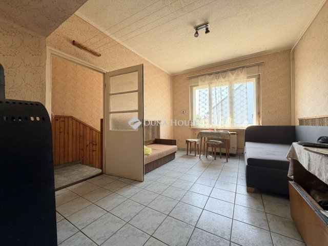 Eladó családi ház, Molnaszecsődön 42.9 M Ft, 3 szobás