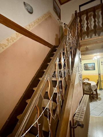 Eladó családi ház, Naszályon 55 M Ft, 3+1 szobás