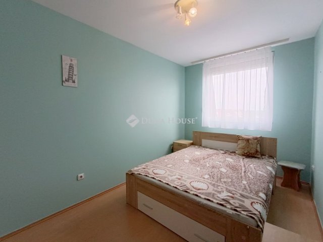 Kiadó panellakás, albérlet, Kecskeméten 150 E Ft / hó, 2 szobás