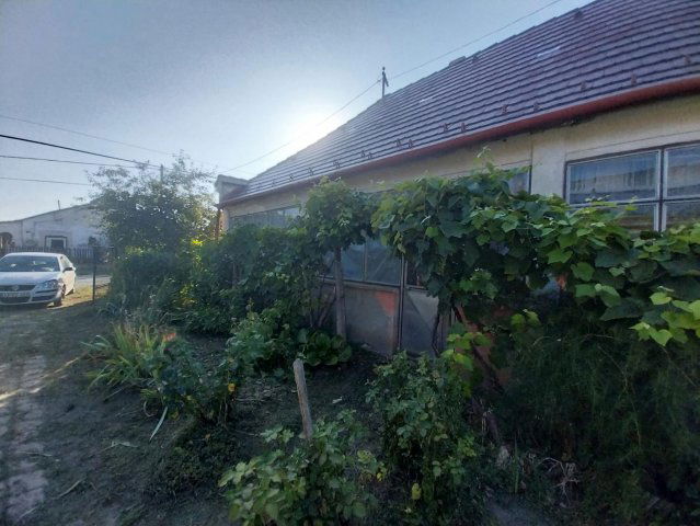 Eladó családi ház, Szákszenden 25 M Ft / költözzbe.hu