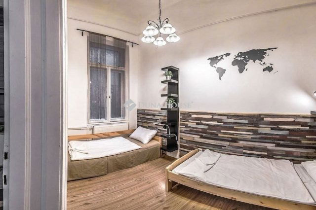Eladó téglalakás, Budapesten, VIII. kerületben 66.5 M Ft