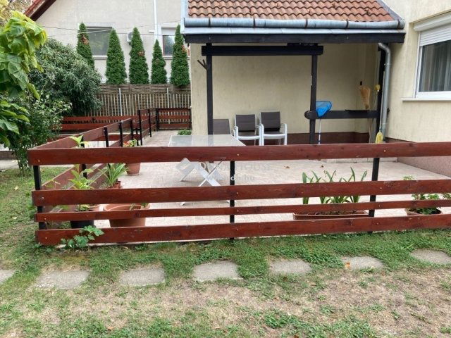 Eladó családi ház, Budapesten, III. kerületben 399 M Ft