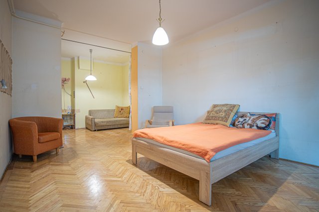 Eladó téglalakás, Budapesten, XI. kerületben, Hídvég utcában