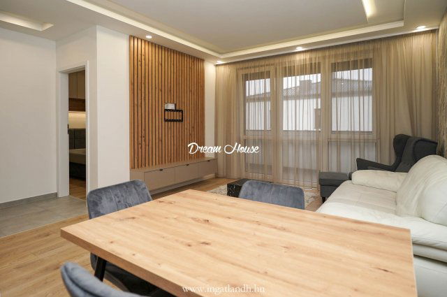 Kiadó téglalakás, albérlet, Nyíregyházán 230 E Ft / hó