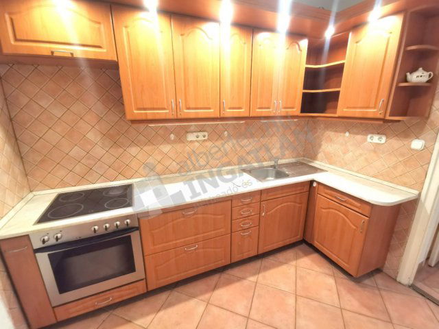 Kiadó téglalakás, albérlet, XI. kerületben, Eszék utcában