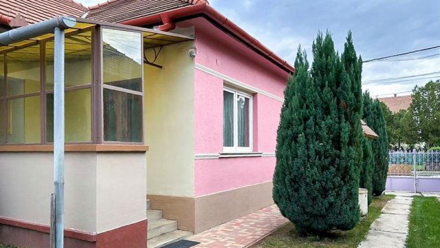 Eladó családi ház, Tökölön 63.999 M Ft, 3 szobás