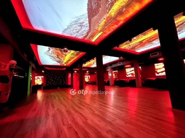 Eladó üzlethelyiség, Siófokon 260 M Ft / költözzbe.hu