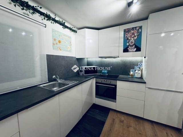 Eladó téglalakás, Budapesten, XIII. kerületben 94.99 M Ft