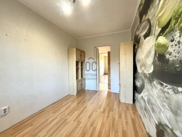 Eladó téglalakás, Budapesten, X. kerületben 64.9 M Ft, 3 szobás