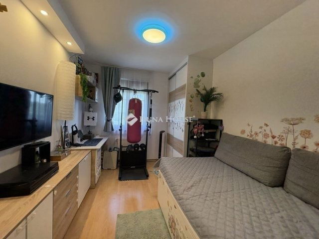 Eladó téglalakás, Budapesten, XX. kerületben 95 M Ft, 3 szobás