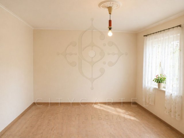 Eladó családi ház, Dunaföldváron 22 M Ft, 2 szobás