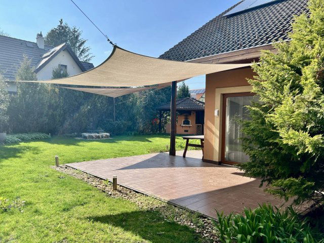 Eladó családi ház, Velencén 134.9 M Ft, 3 szobás