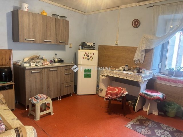 Eladó családi ház, Jászberényben 29 M Ft, 2 szobás