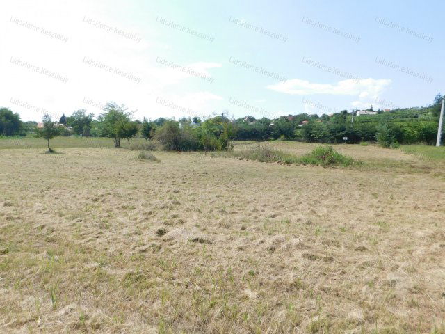 Eladó mezogazdasagi ingatlan, Cserszegtomajon 5 M Ft