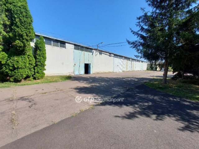Eladó ipari ingatlan, Szentesen 289 M Ft / költözzbe.hu