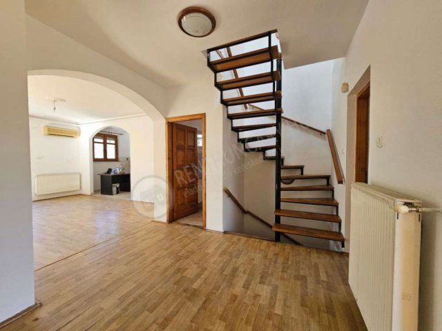 Eladó családi ház, XXII. kerületben, Kistétény utcában