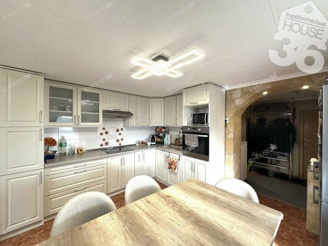 Eladó mezogazdasagi ingatlan, Kiskunfélegyházán 43 M Ft