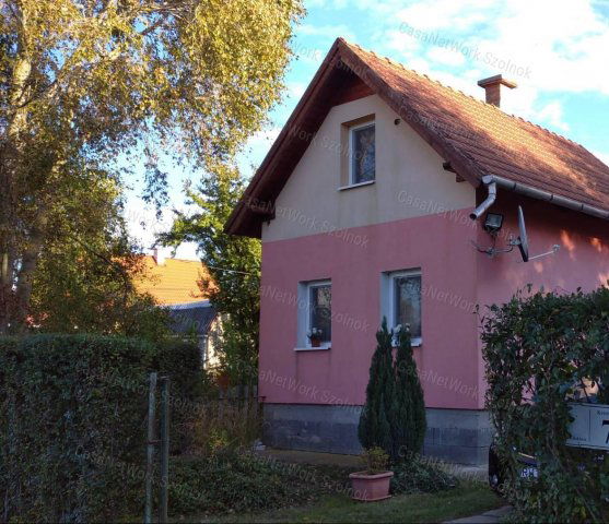 Eladó nyaraló, Cibakházán 28.9 M Ft, 2 szobás