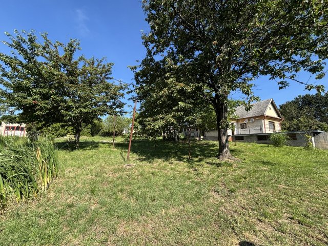 Eladó családi ház, Cserszegtomajon 44.9 M Ft, 2 szobás