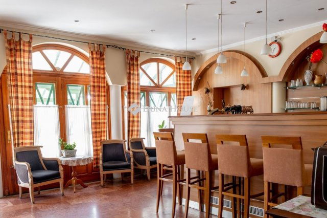 Eladó ipari ingatlan, Monoron 810 M Ft / költözzbe.hu