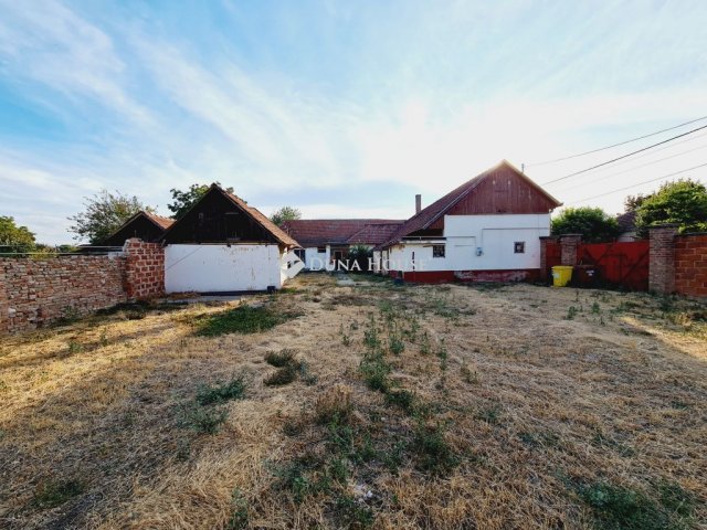 Eladó családi ház, Békéscsabán, Tompa utcában 29.9 M Ft