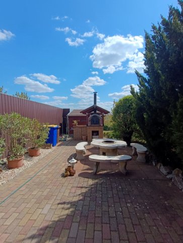 Eladó családi ház, Nyíregyházán 85 M Ft, 2 szobás