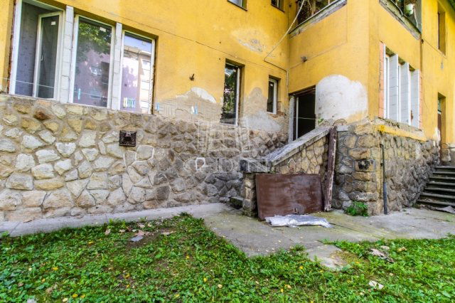 Eladó téglalakás, Salgótarjánban 10.8 M Ft, 1 szobás