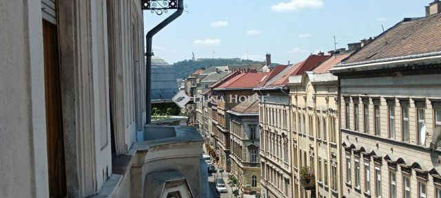 Eladó téglalakás, Budapesten, VII. kerületben, Dohány utcában