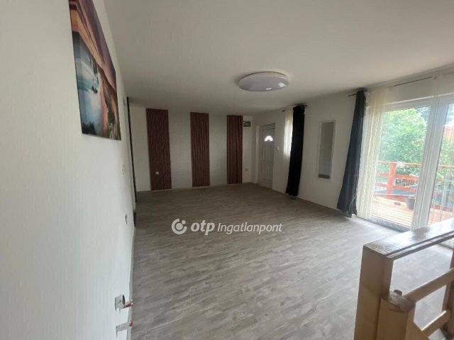 Eladó családi ház, Budapesten, XX. kerületben 65 M Ft, 5 szobás