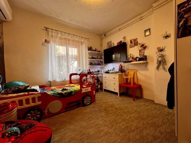 Eladó családi ház, Kókán 55 M Ft, 4 szobás