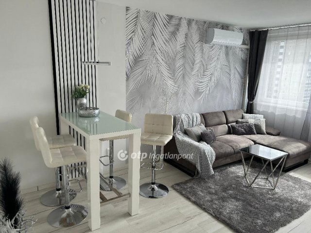 Eladó panellakás, Budapesten, XIV. kerületben 74.9 M Ft, 2 szobás