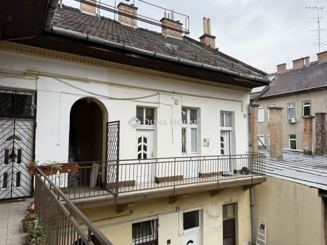 Eladó téglalakás, Budapesten, VII. kerületben 48 M Ft, 1 szobás