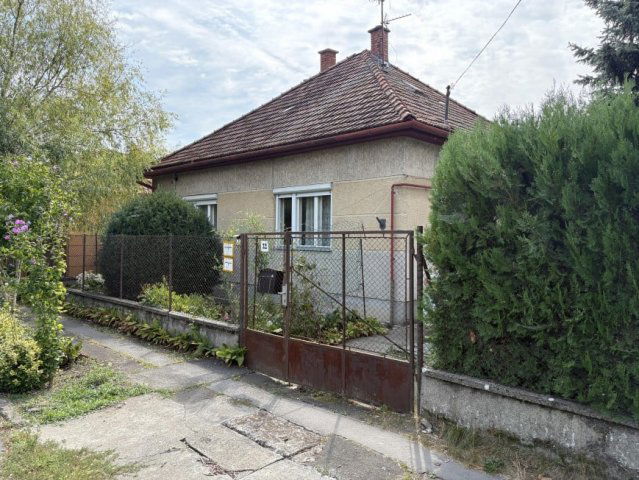 Eladó családi ház, Hódmezővásárhelyen 65 M Ft, 2+1 szobás