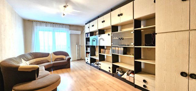 Eladó panellakás, Budapesten, III. kerületben 68.5 M Ft, 3 szobás