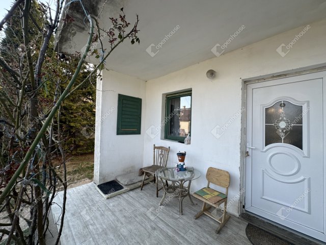 Eladó családi ház, Vértesbogláron 56.9 M Ft, 4 szobás