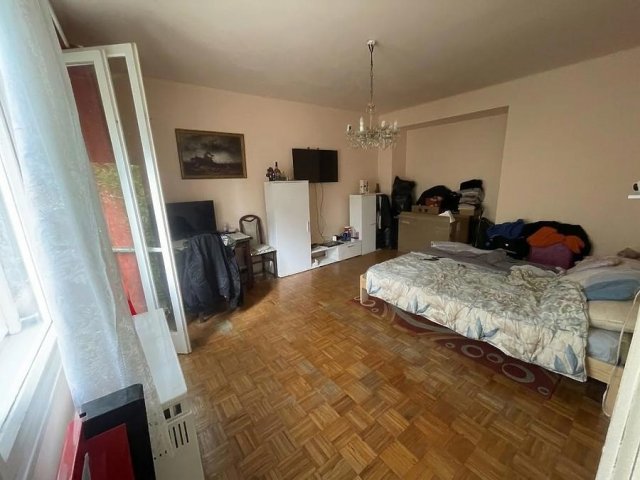 Eladó téglalakás, Vácon 42 M Ft, 1 szobás