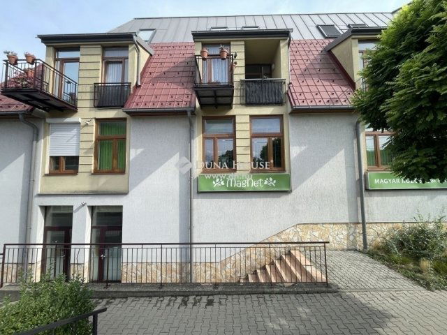 Eladó téglalakás, Solymáron 105 M Ft, 2+1 szobás