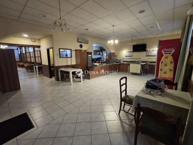 Eladó üzlethelyiség, Veszprémben 249 M Ft / költözzbe.hu