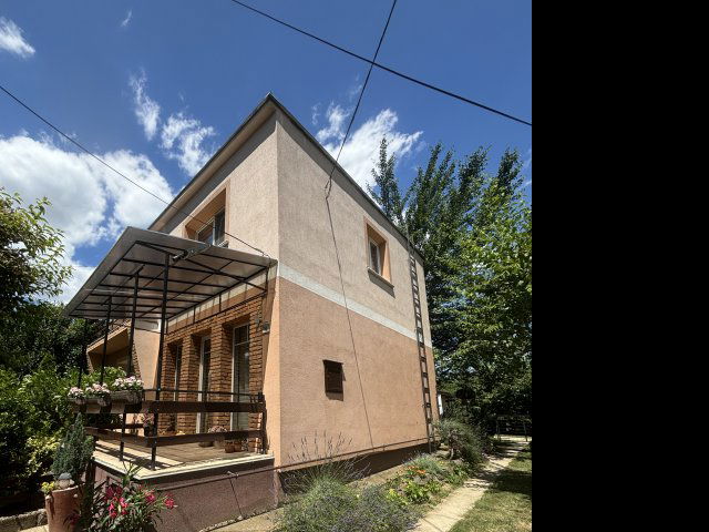 Eladó családi ház, Tiszavasváriban 34.99 M Ft, 4 szobás
