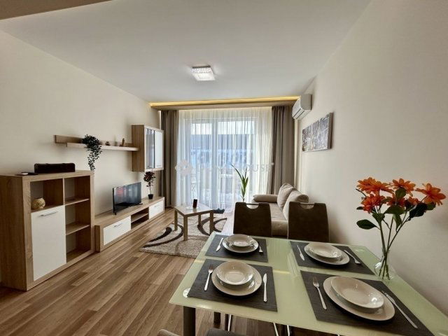 Eladó téglalakás, Budapesten, VIII. kerületben 107.9 M Ft