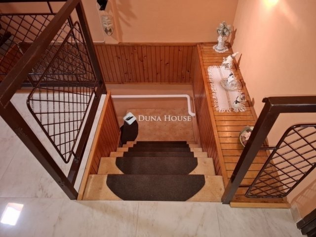 Eladó családi ház, Budapesten, XVII. kerületben 179 M Ft