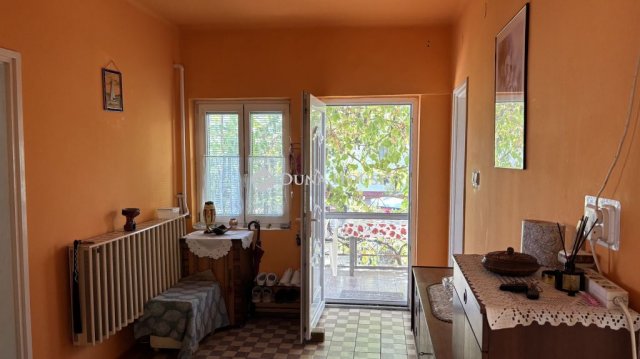 Eladó családi ház, Tiszaalpáron 34.9 M Ft, 2 szobás
